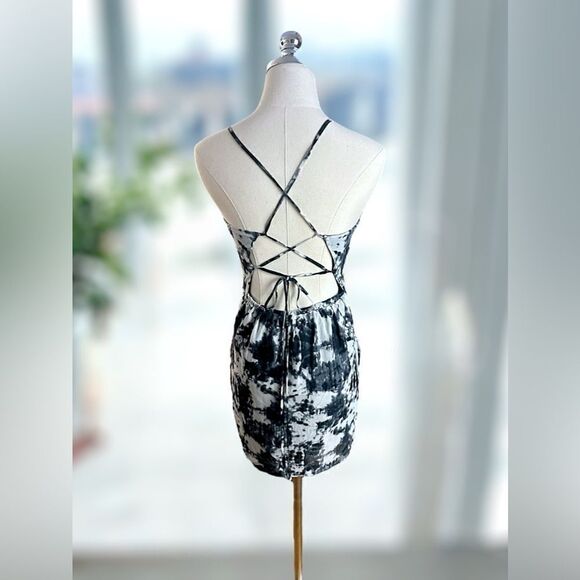 BLACK label Dress with Zipper Detail With Pockets Size S - Picture 3 of 14